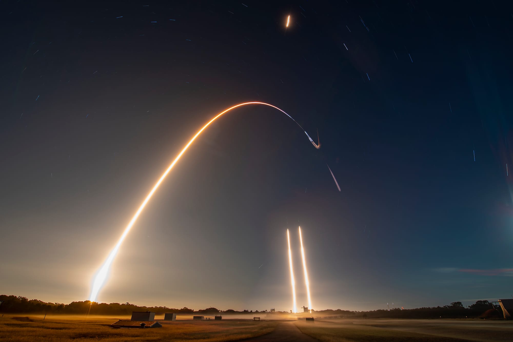 A long exposure shot of the OTV-7/USSF-52 mission from Cape Canaveral, Florida. ©SpaceX