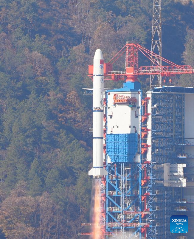 A Long March 2C lifting off from Xichang Satellite Launch Center carrying the Einstein Probe. ©Ling Siqin/Xinhua