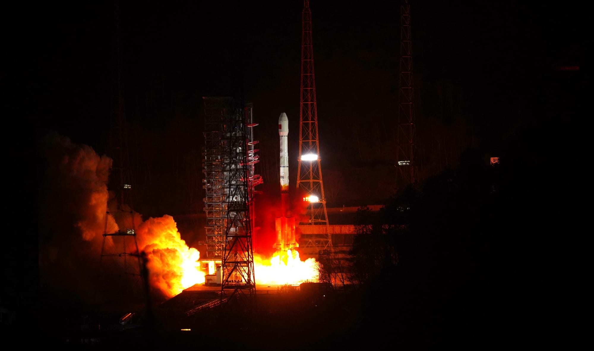 The Long March 3B/E Y95 rocket lifting off from Xichang Satellite Launch Center. ©Xiao Xinjiang/China Central Television