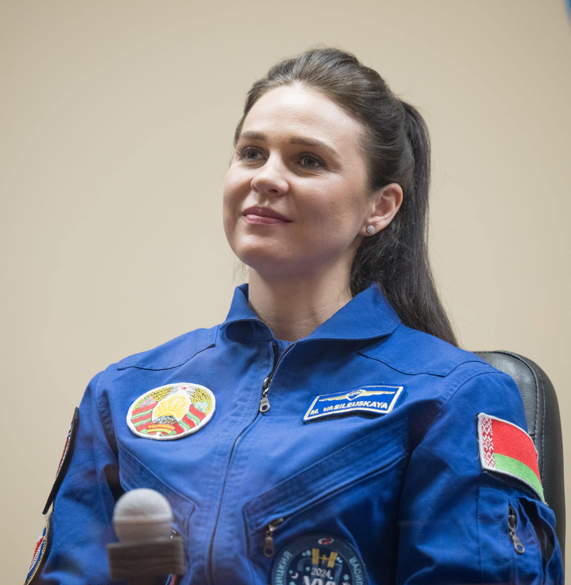 Marina Vasilevskaya during a press conference prior to launch. ©NASA