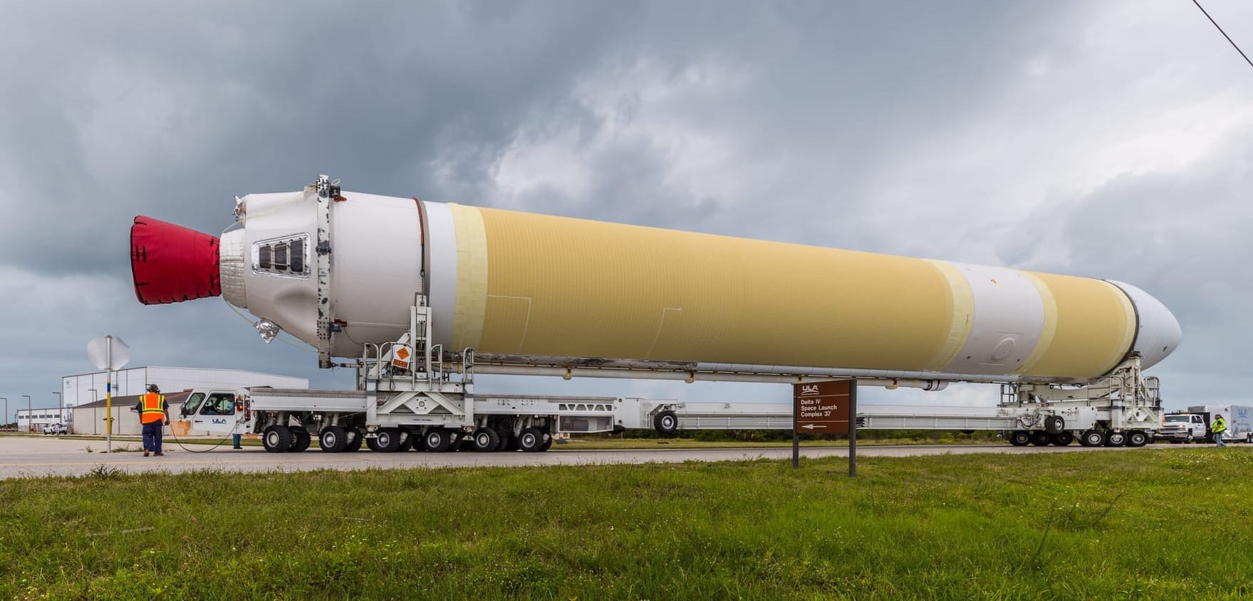 One of the Delta IV Heavy's side Common Booster Cores being transported. ©United Launch Alliance 