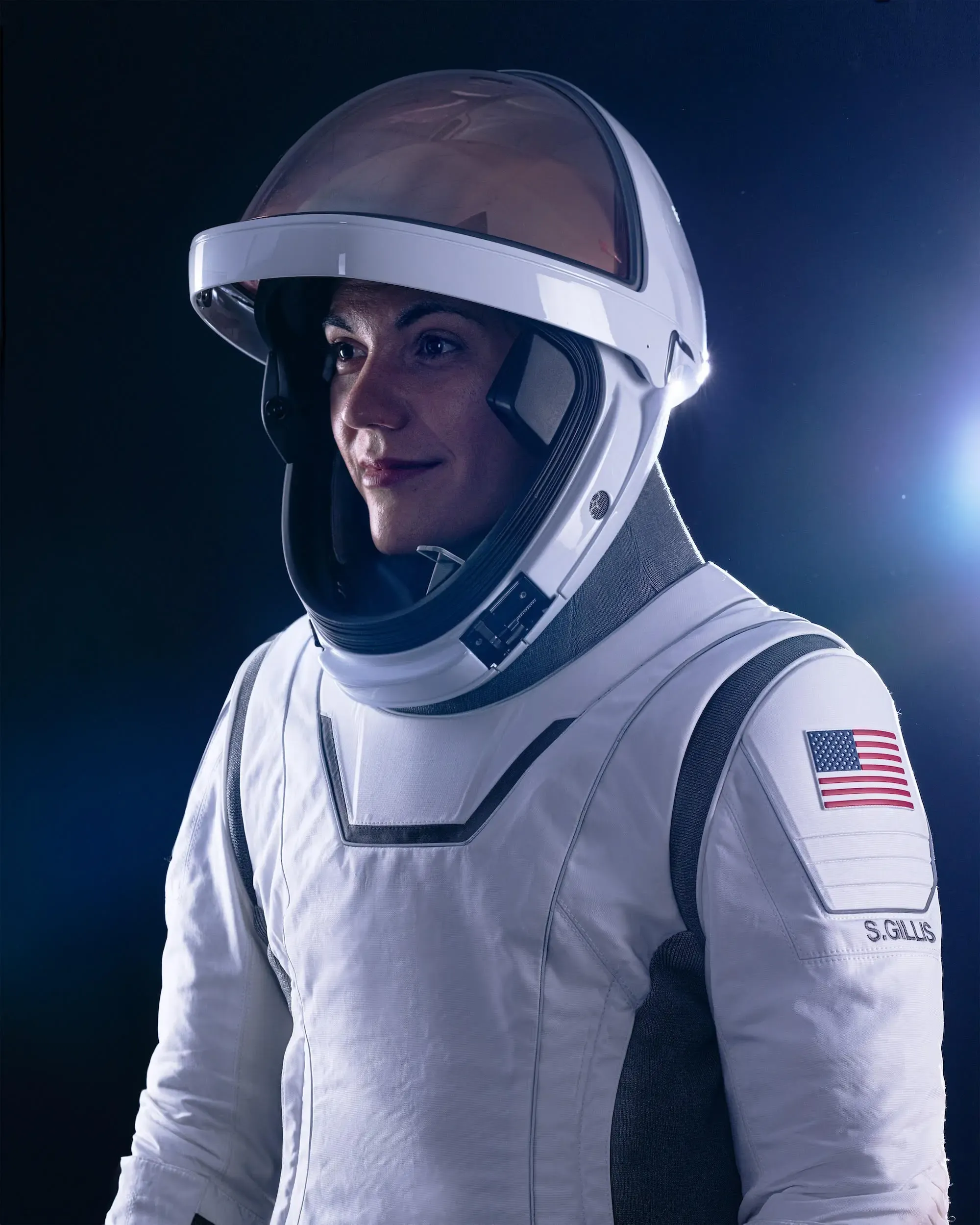 Sarah Gillis in her Polaris Dawn spacesuit. ©Polaris Program