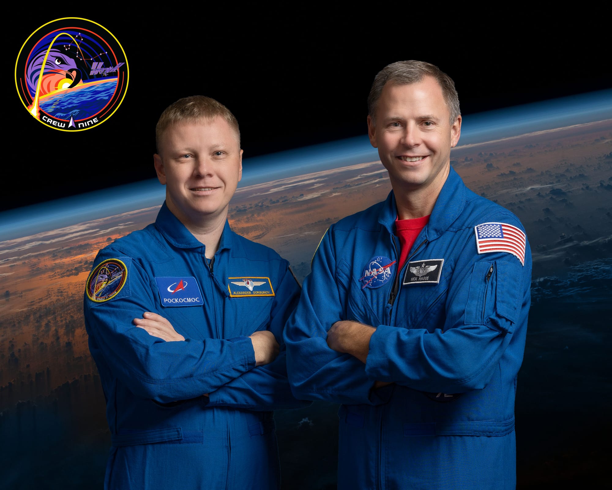 Roscosmos' Aleksandr Gorbunov (left) and NASA's Nick Hague (right) posing for NASA's official crew portrait for the Crew-9 mission. ©Josh Valcarel/NASA