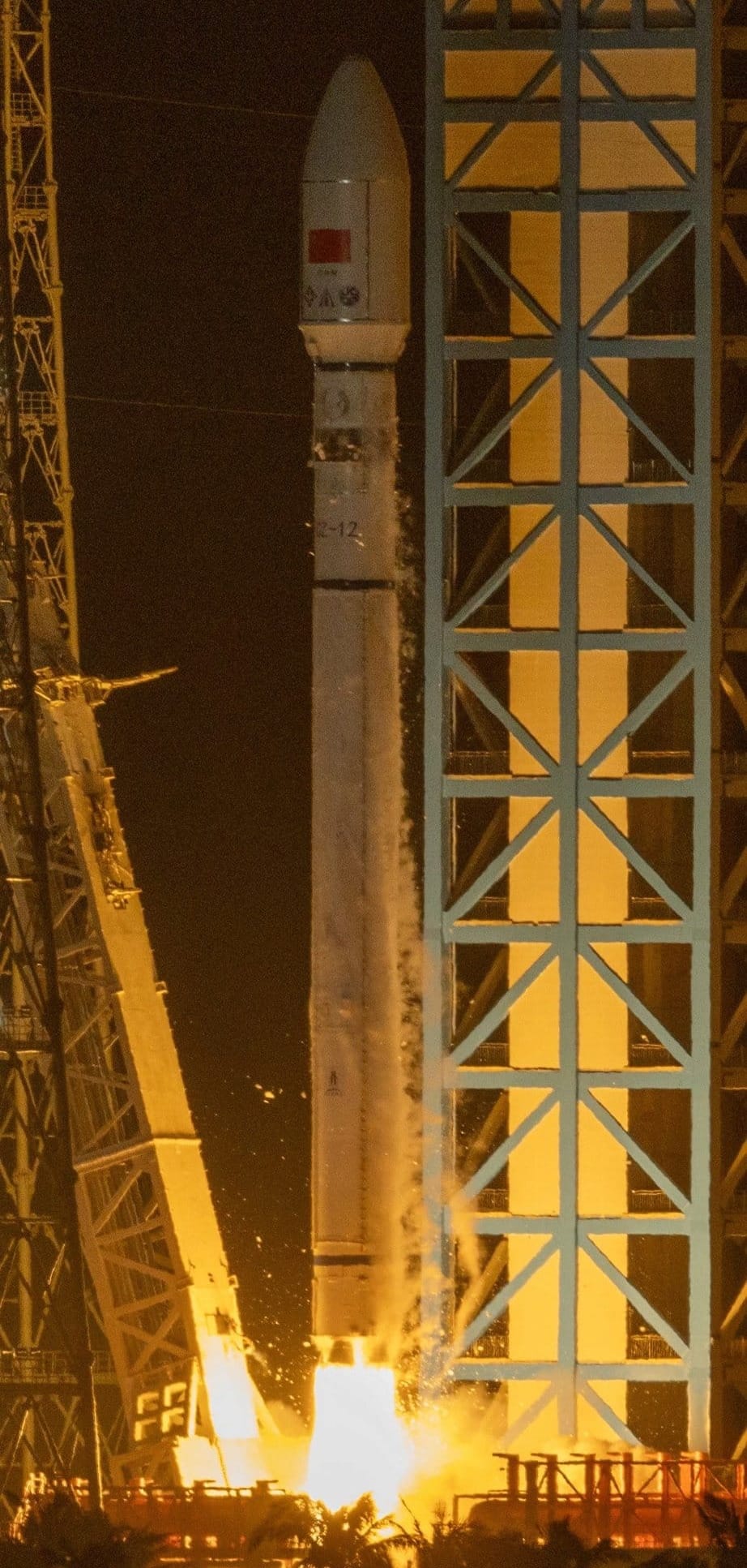 The Long March 12 Y1 vehicle lifting off from Commercial Launch Pad 2 for its debut mission.