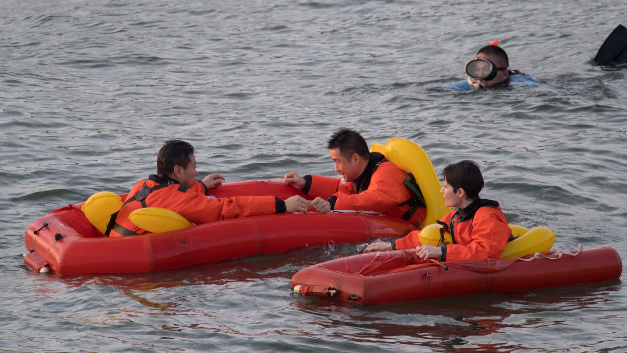 Samantha Cristoforetti (right) during sea survival training. ©ESA