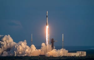 Falcon 9 lifting off from Space Launch Complex 40 for the Galileo L13 mission. ©SpaceX