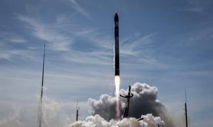 Electron lifting off from Launch Complex 1B for 'Ice AIS Baby'. ©Rocket Lab